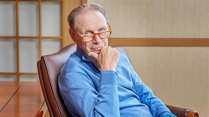 Mr. Charles Morgan Royce