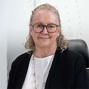 Jacqueline Elizabeth Mcgill