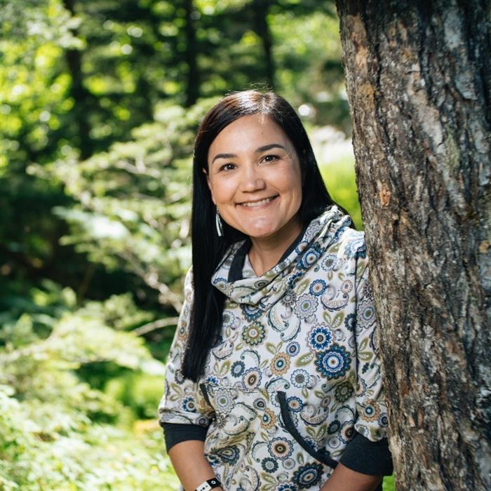 Shauna  Hegna net worth and biography