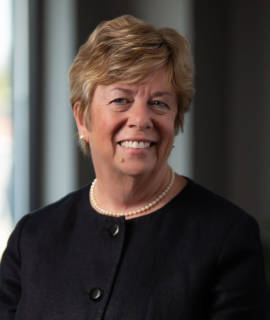 Laurie H.  Knapp net worth and biography