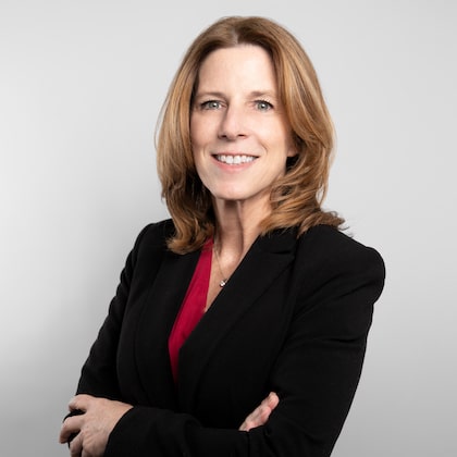 Joan  Nickerson net worth and biography