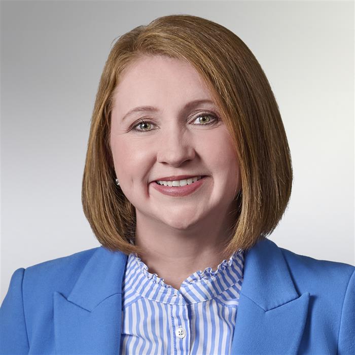 Lauren Y.  Snyder net worth and biography