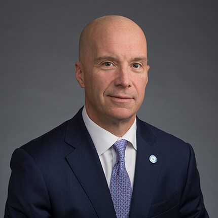 Robert M.  Williams, Jr. net worth and biography