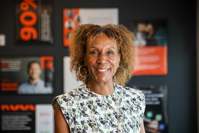 Jerri  DeVard net worth and biography