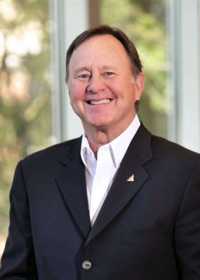 Mr. Eric E. Apperson
