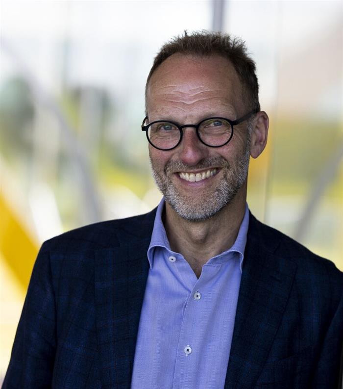 Jorgen Vig  Knudstorp net worth and biography