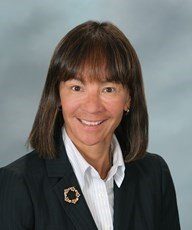 Laura  Sen net worth and biography