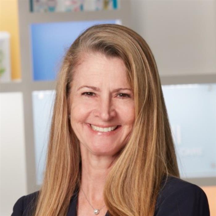 Stephanie  Stahl net worth and biography