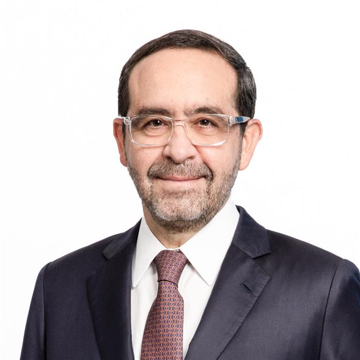 Jaime  Hill net worth and biography