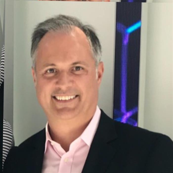 Brett Lee  Paschke net worth and biography