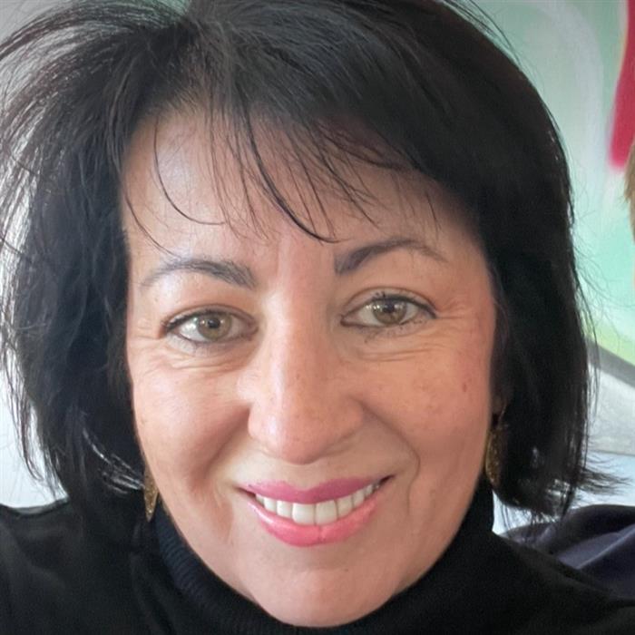 Carla C.  Hendra net worth and biography