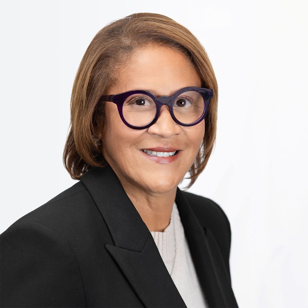 Yvette Dapremont  Bright net worth and biography